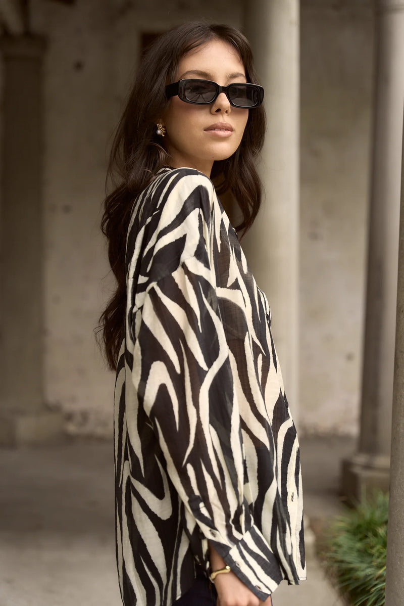 Among The Brave Architect Black Tiger Print Long Sleeve Blouse - Black Tiger Print