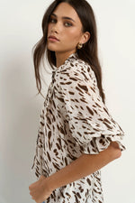Ivy + Jack Certainty White Chocolate Animal Shirred SS Top