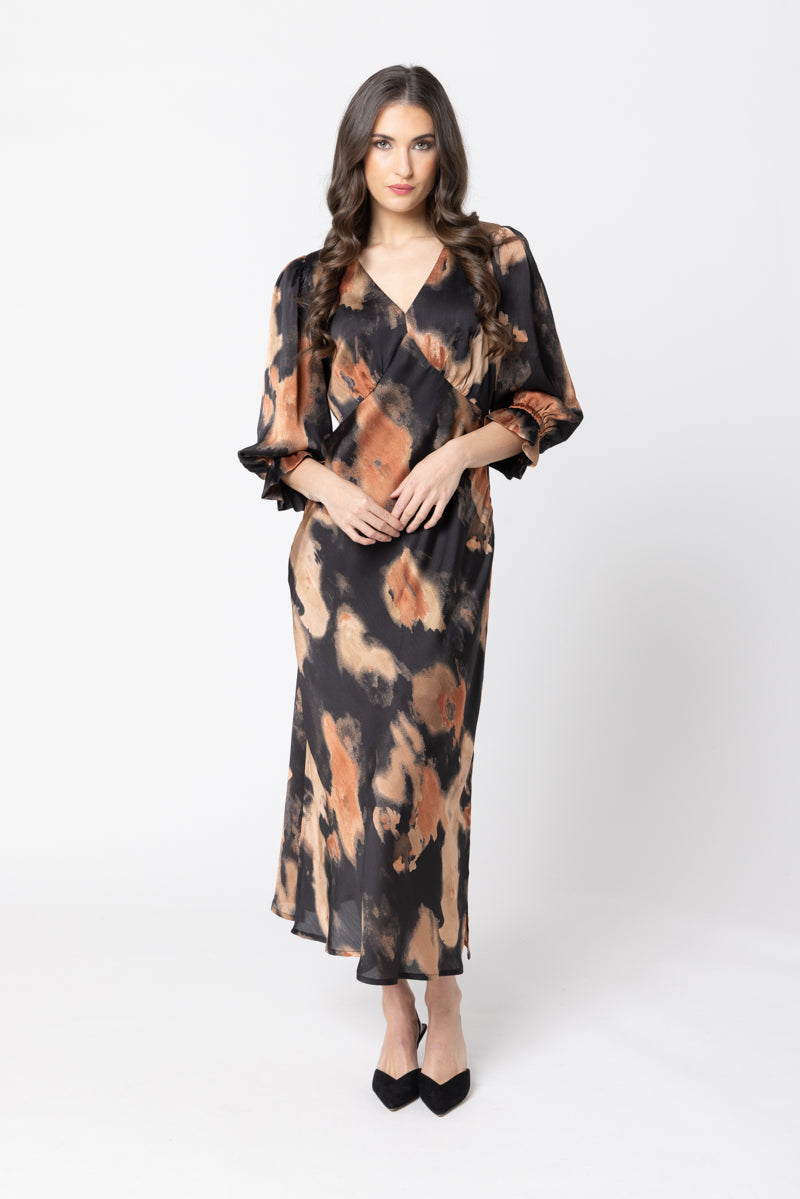 Seeking Lola Inviting Dress - Smudge