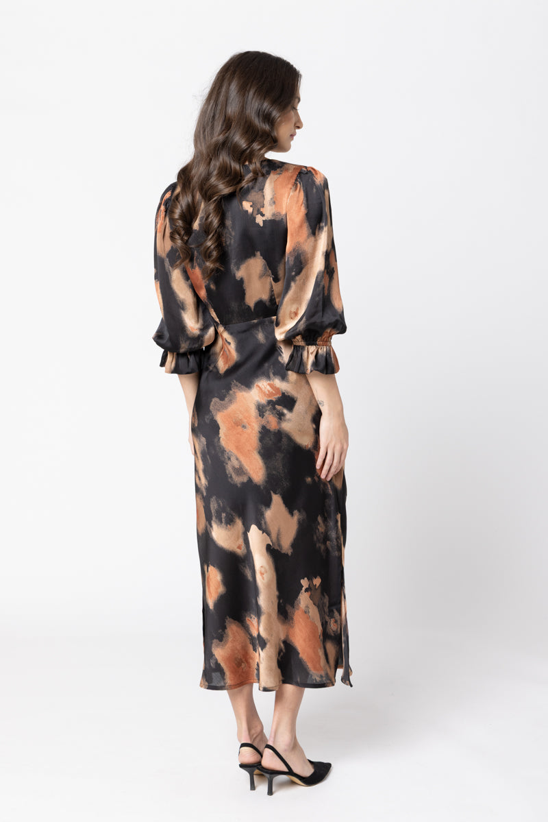 Seeking Lola Inviting Dress - Smudge