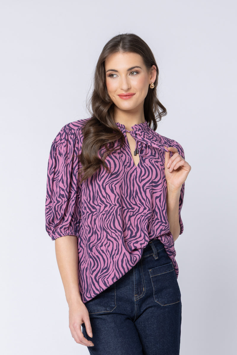 Seeking Lola Hopeful Top - Animal Navy Pink