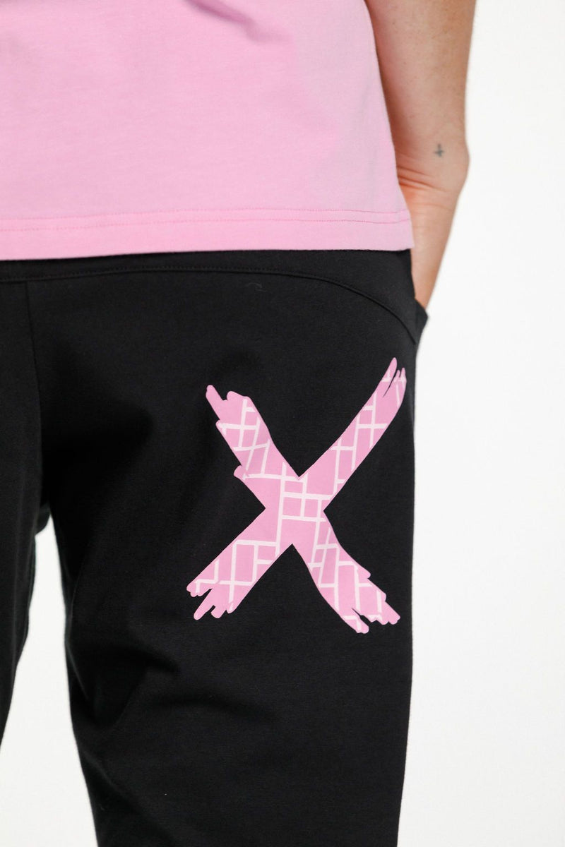 Home-Lee 3/4 Apartment pants - Black with Pink Bloom Print X