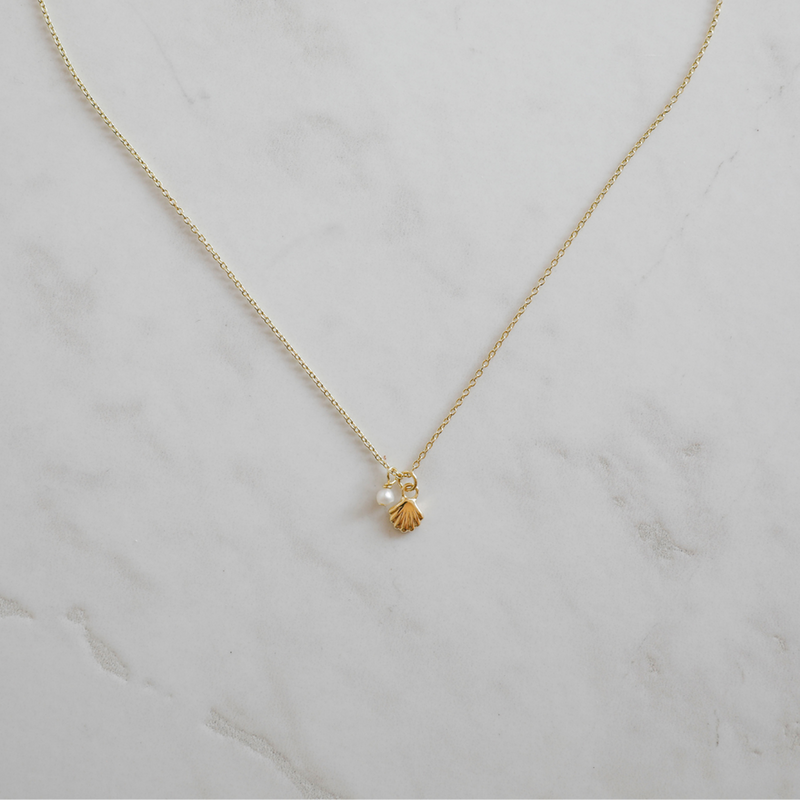 Sophie She Shell Necklace - Gold