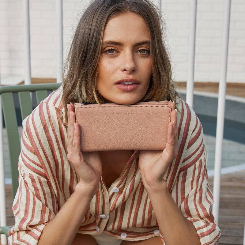 Status Anxiety Old Flame Wallet - Dusty Pink